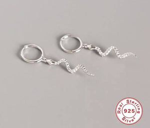 ARETES BROQUELES SNAKE S925 PLATEADOS