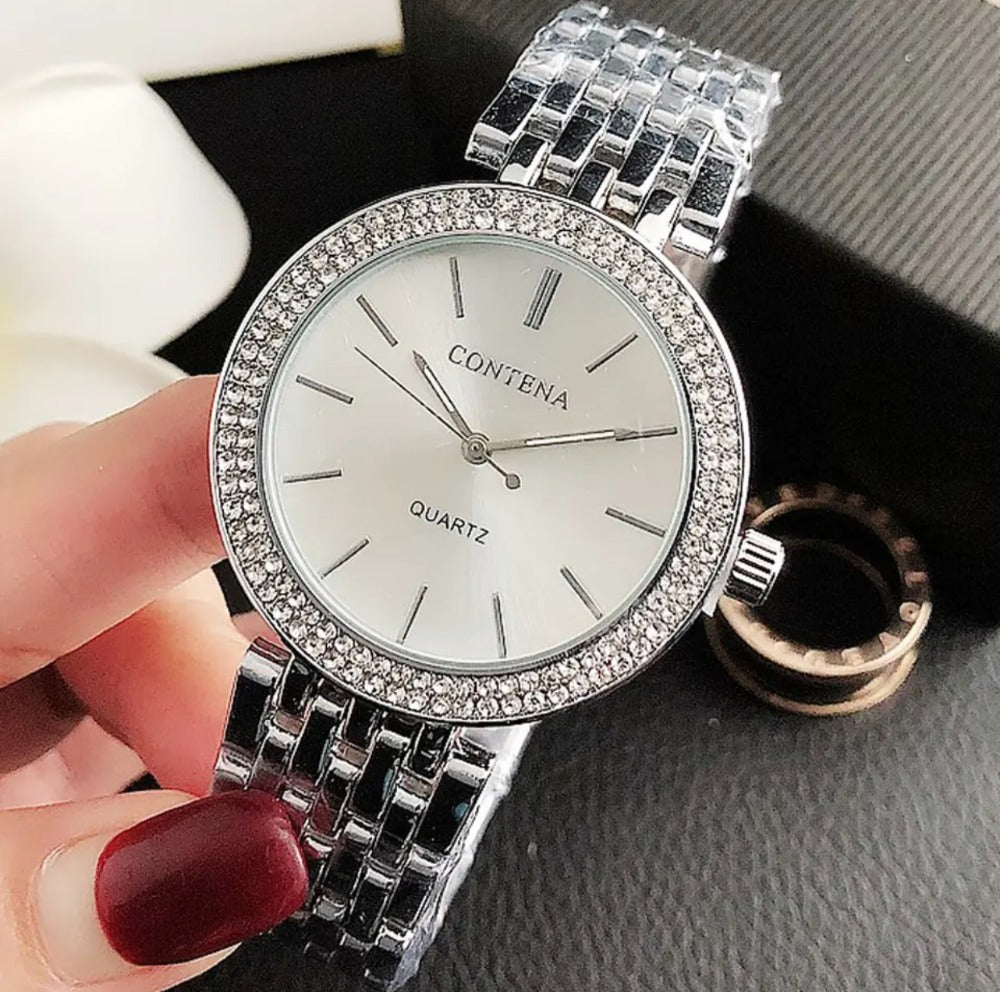 Reloj Contena Plateado