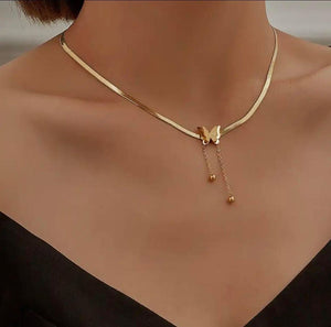 Collar Mariposa Dos Colgantes