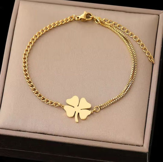 PULSERA TREBOL CADENA DORADA