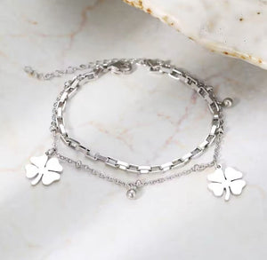 PULSERA DOS TREBOL PLATEADA