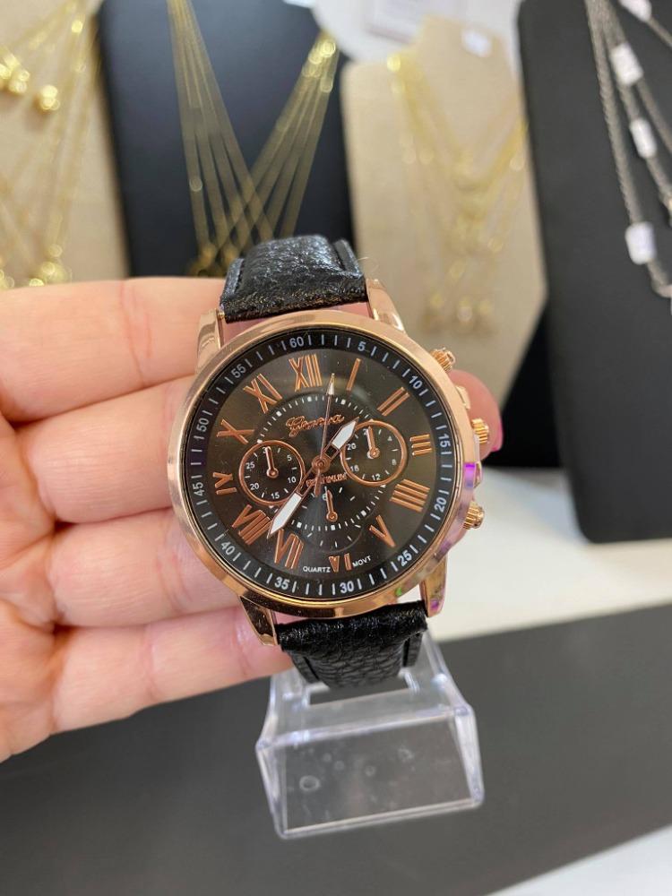 RELOJ ROMANOS NEGRO