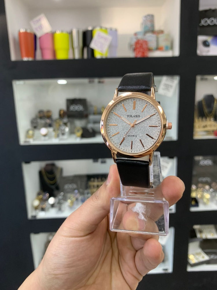 RELOJ YOLO NEGRO