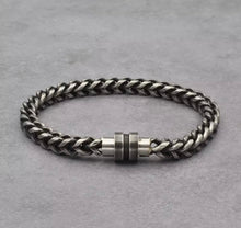 Cargar imagen en el visor de la galería, PULSERA MACHINE BROCHE IMAN
