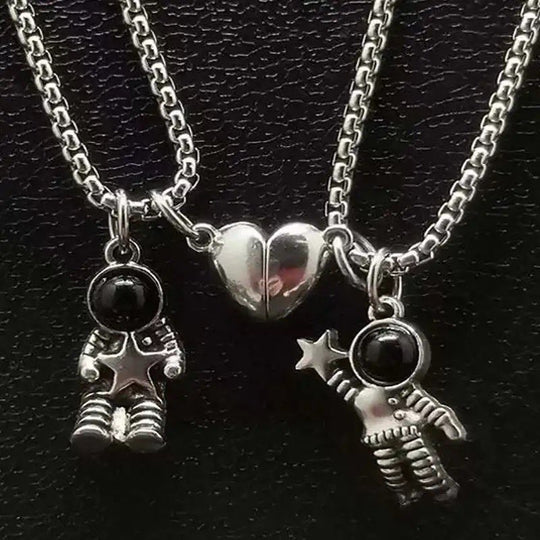 COLLAR ASTRONAUTA PAR