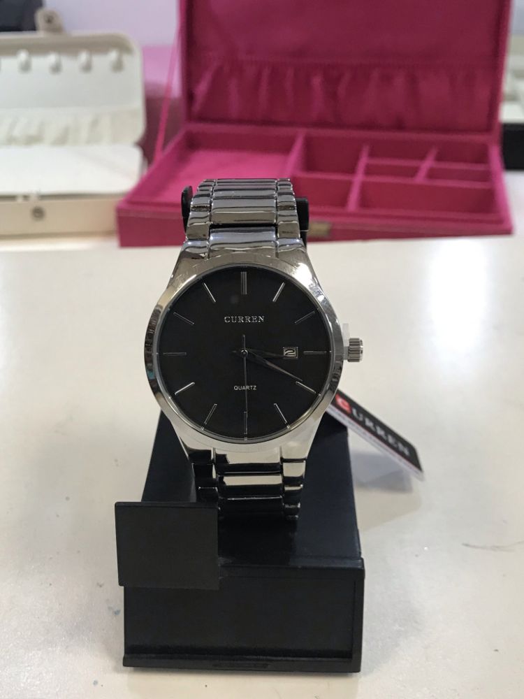RELOJ CURREN CLASSIC PLATEADO F/NEGRO