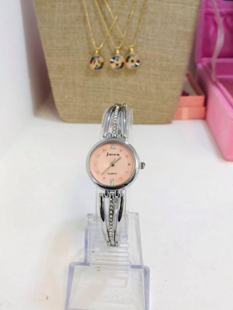 RELOJ METALICO MUJER 15