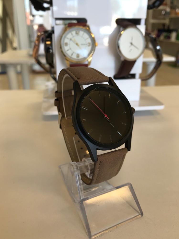 RELOJ RULET SLIM CAFE OSCURO