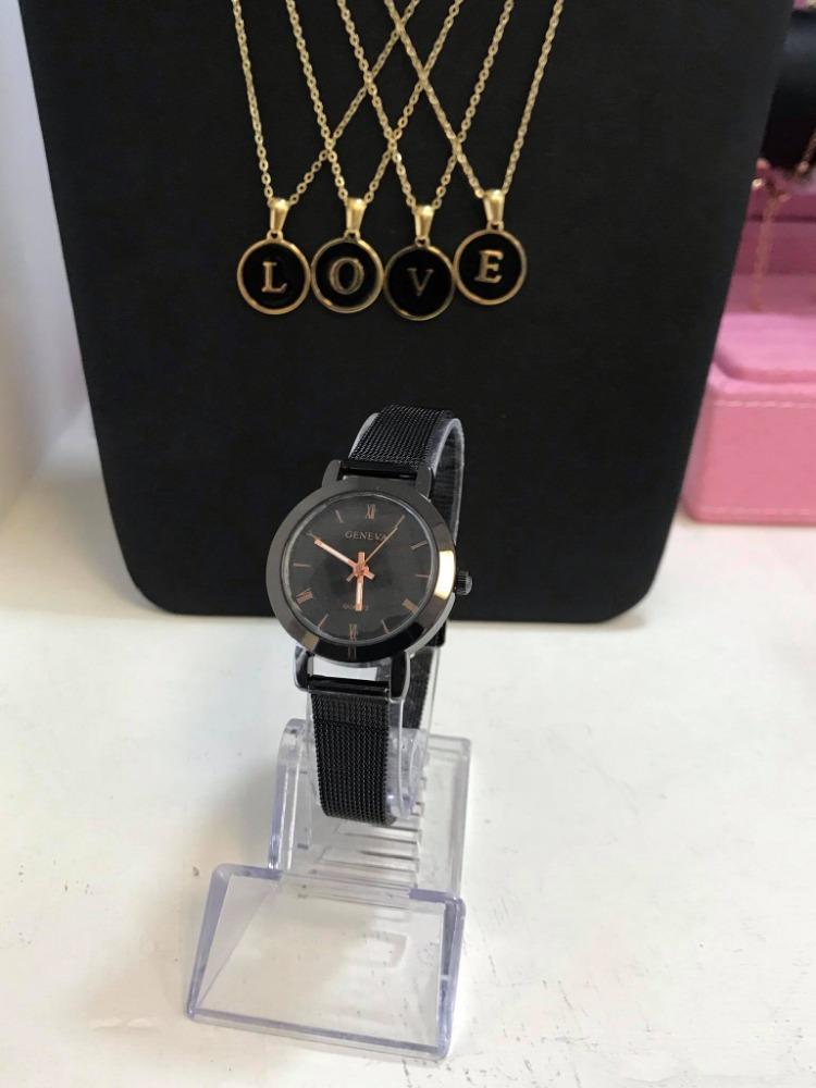 RELOJ METALICO MUJER 12
