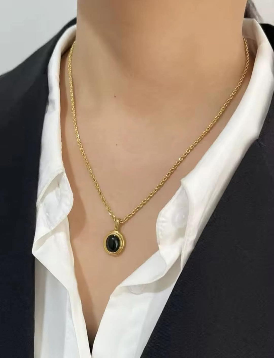 Collar Ancestral Piedra Negra